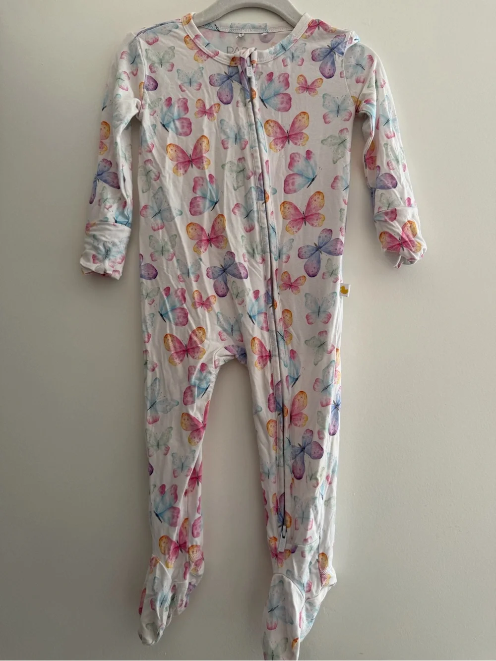 Posh Peanut Butterfly-Print Footed One-Piece Pajamas - White/Pastel size 12-18m